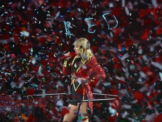 Taylor Swift — April 20 - Tampa, Florida — photo 225