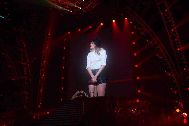 Taylor Swift — April 25 - Cleveland, Ohio — photo 45