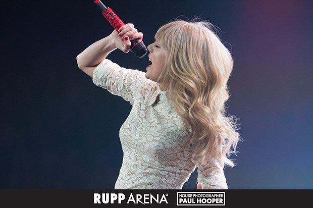 Taylor Swift — April 27 - Lexington, Kentucky — photo 33