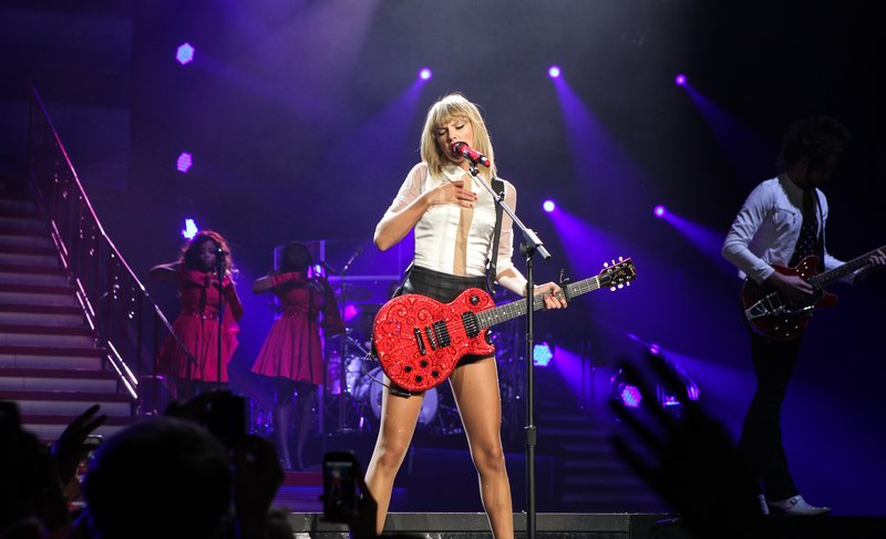 Taylor Swift — August 19 - Los Angeles, California — photo 44