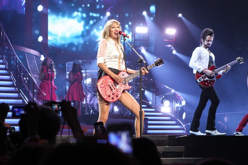Taylor Swift — August 19 - Los Angeles, California — photo 50
