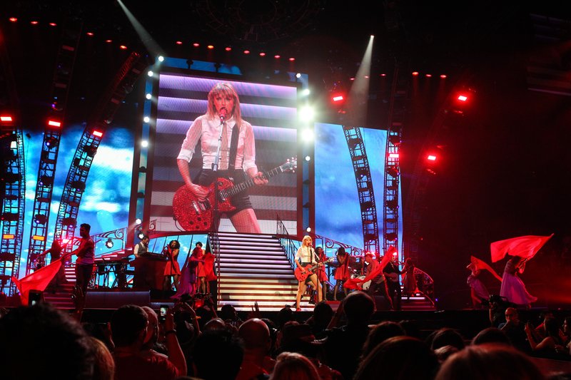 Taylor Swift — August 19 - Los Angeles, California — photo 55