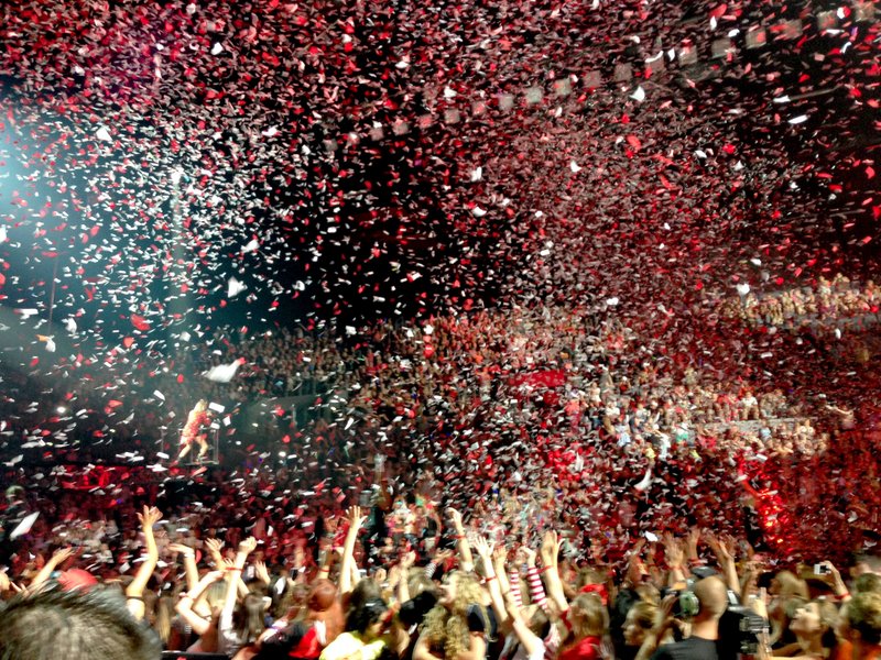 Taylor Swift — December 1 - Auckland, New Zealand — photo 31