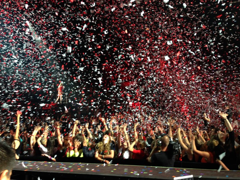 Taylor Swift — December 1 - Auckland, New Zealand — photo 33