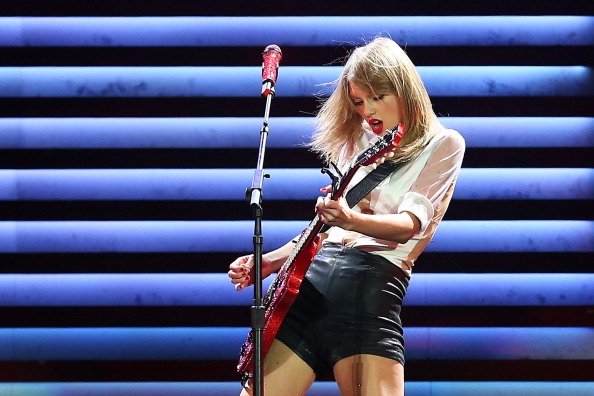 Taylor Swift — December 14 - Melbourne, Australia — photo 6