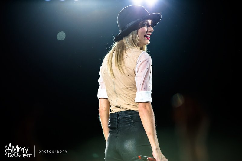 Taylor Swift — December 14 - Melbourne, Australia — photo 45