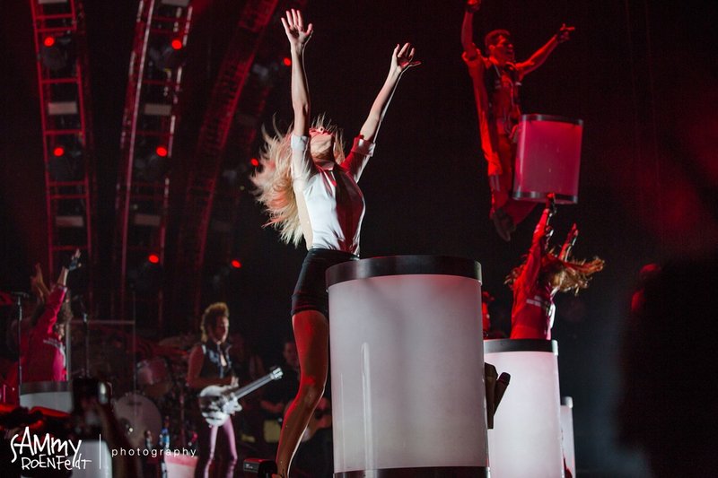Taylor Swift — December 14 - Melbourne, Australia — photo 48