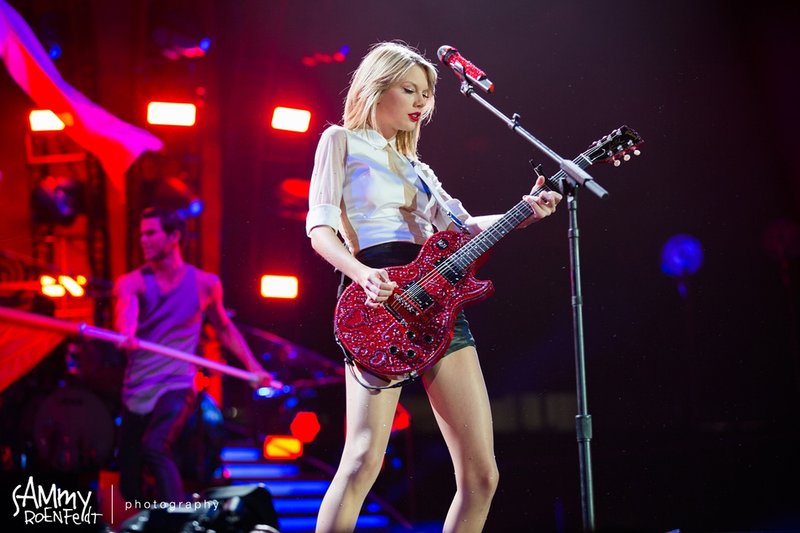 Taylor Swift — December 14 - Melbourne, Australia — photo 66
