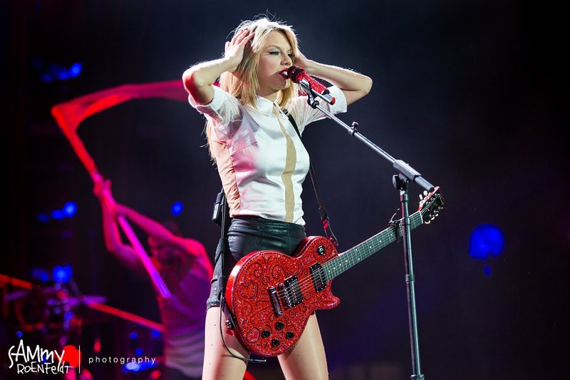 Taylor Swift — December 14 - Melbourne, Australia — photo 68