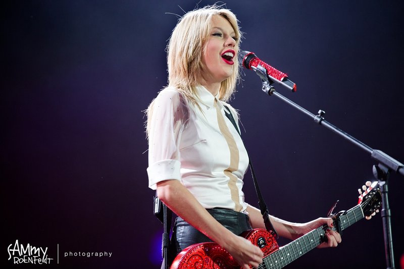 Taylor Swift — December 14 - Melbourne, Australia — photo 69