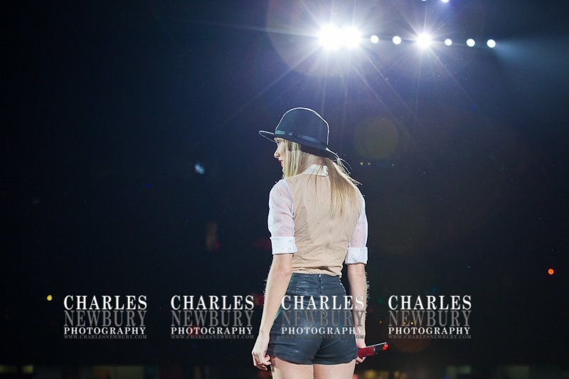 Taylor Swift — December 14 - Melbourne, Australia — photo 73