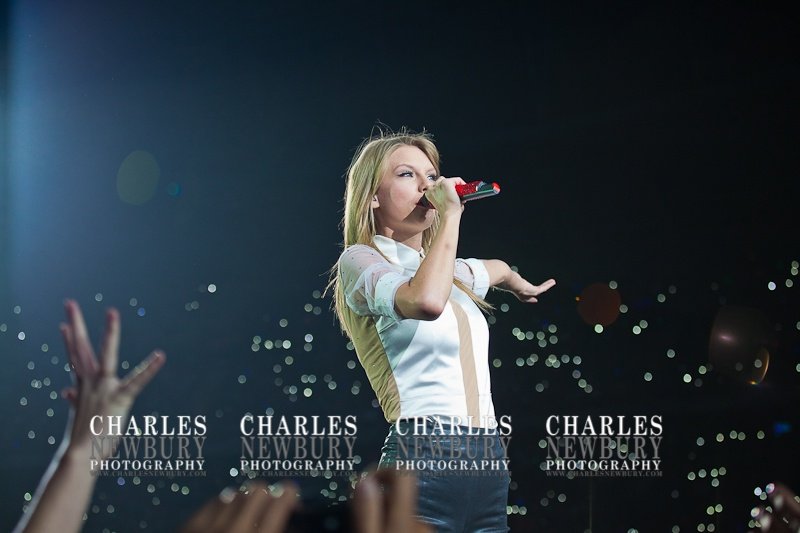 Taylor Swift — December 14 - Melbourne, Australia — photo 96