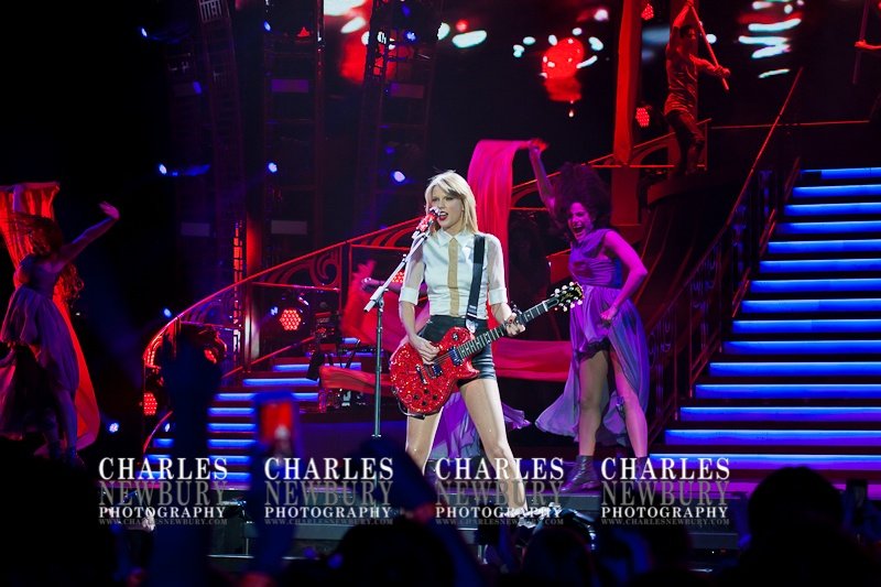 Taylor Swift — December 14 - Melbourne, Australia — photo 115