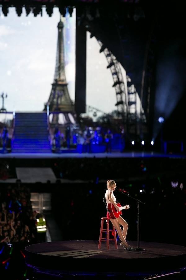 Taylor Swift — December 14 - Melbourne, Australia — photo 147