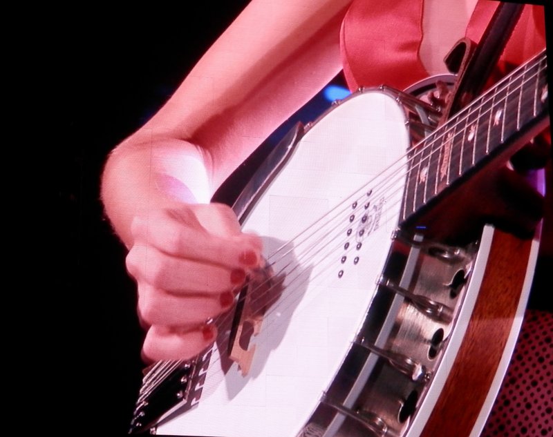 Taylor Swift — December 7 - Brisbane, Australia — photo 7