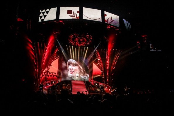 Taylor Swift — March 13 - Omaha, Nebraska — photo 28