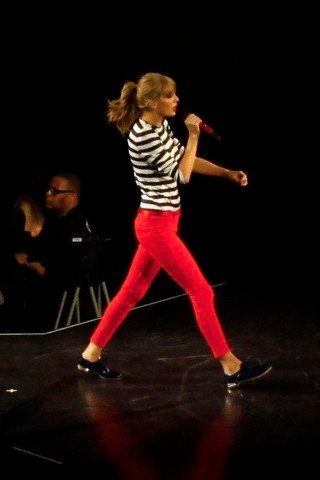 Taylor Swift — March 13 - Omaha, Nebraska — photo 88