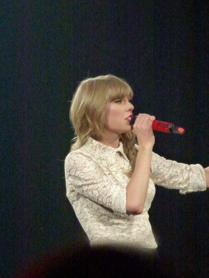 Taylor Swift — March 13 - Omaha, Nebraska — photo 102