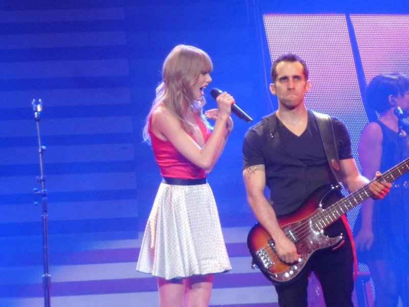 Taylor Swift — March 13 - Omaha, Nebraska — photo 122