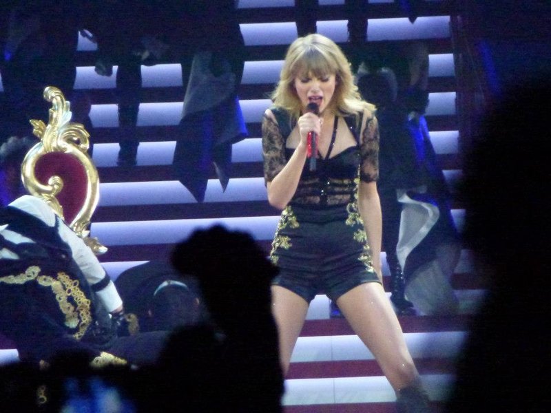 Taylor Swift — March 13 - Omaha, Nebraska — photo 135