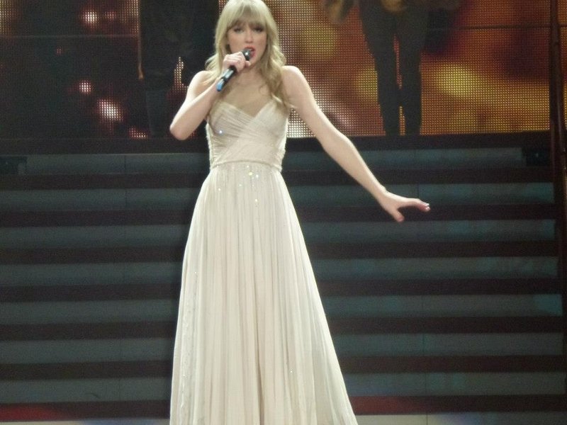 Taylor Swift — March 13 - Omaha, Nebraska — photo 139