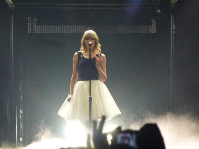 Taylor Swift — March 13 - Omaha, Nebraska — photo 149