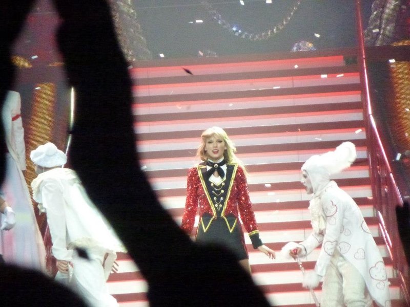 Taylor Swift — March 13 - Omaha, Nebraska — photo 164