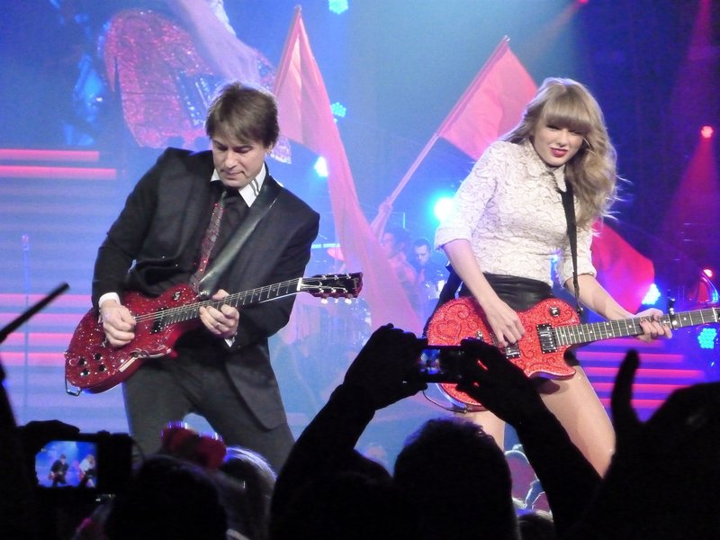 Taylor Swift — March 13 - Omaha, Nebraska — photo 183
