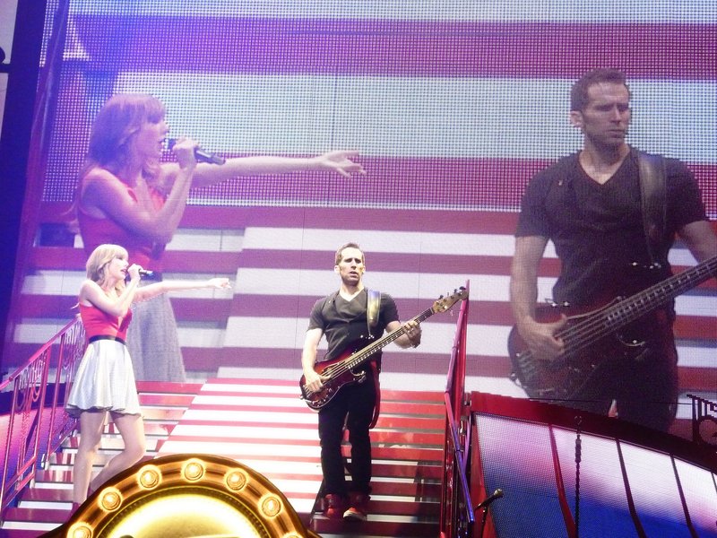 Taylor Swift — March 14 - Omaha, Nebraska — photo 12