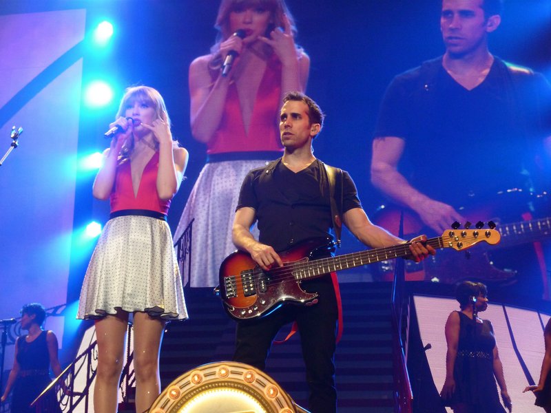 Taylor Swift — March 14 - Omaha, Nebraska — photo 18