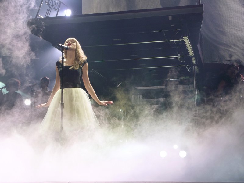 Taylor Swift — March 14 - Omaha, Nebraska — photo 25