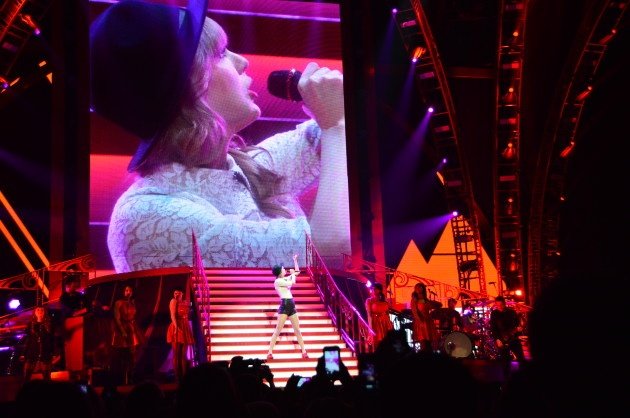 Taylor Swift — March 18 - St. Louis, Missouri — photo 41