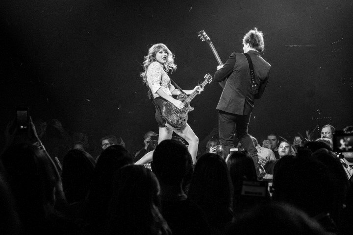 Taylor Swift — March 18 - St. Louis, Missouri — photo 58