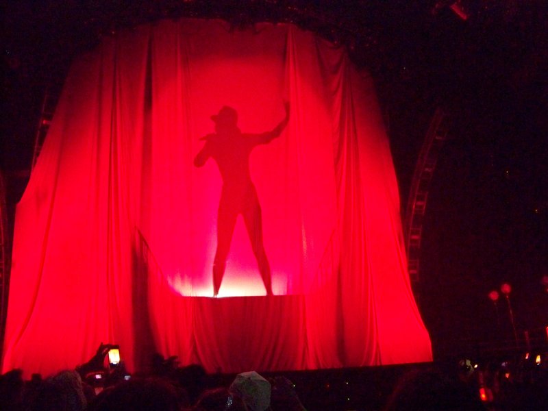 Taylor Swift — March 19 - St. Louis, Missouri — photo 32