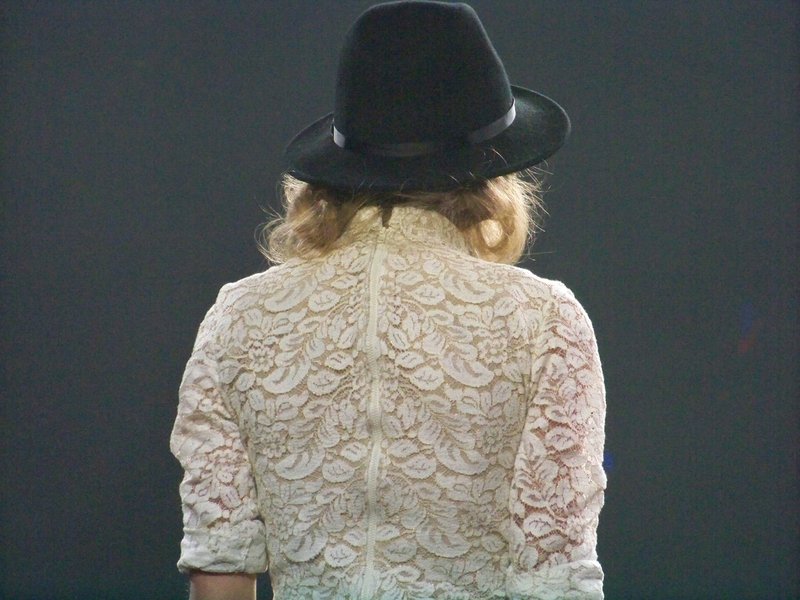 Taylor Swift — March 19 - St. Louis, Missouri — photo 42