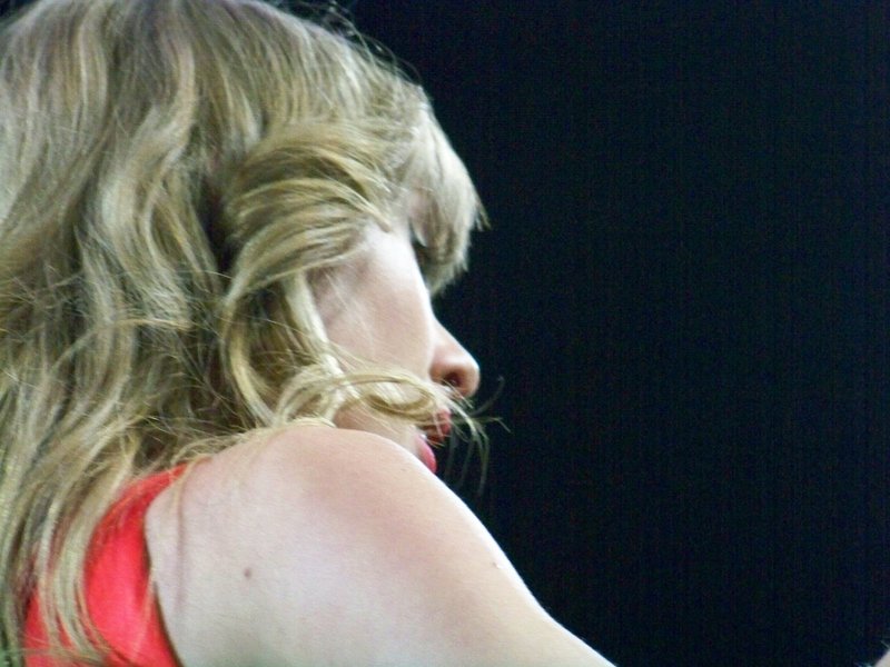 Taylor Swift — March 19 - St. Louis, Missouri — photo 103