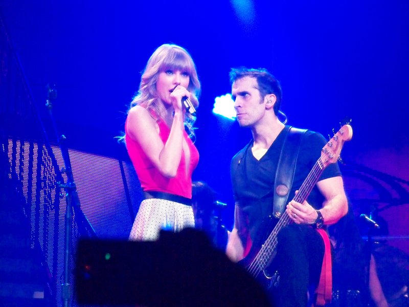 Taylor Swift — March 19 - St. Louis, Missouri — photo 122