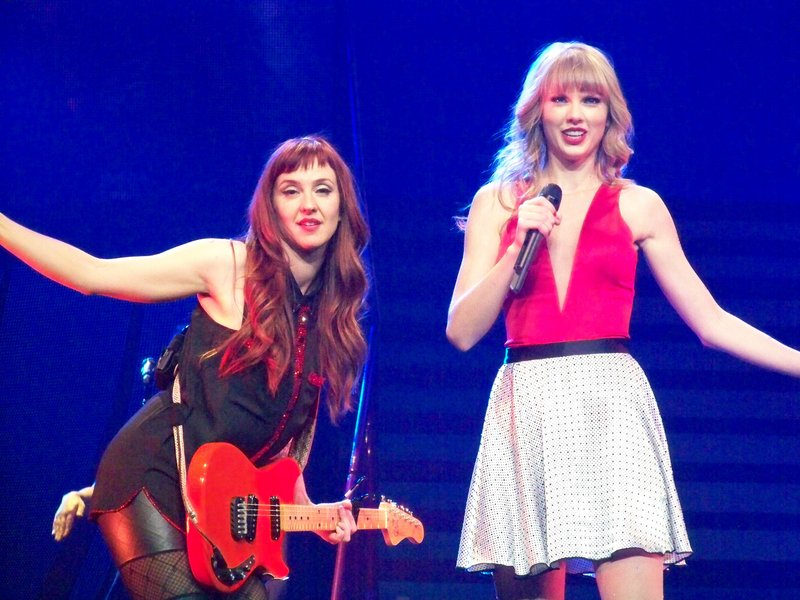 Taylor Swift — March 19 - St. Louis, Missouri — photo 125