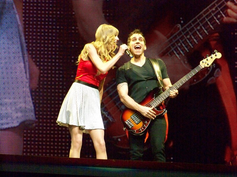 Taylor Swift — March 19 - St. Louis, Missouri — photo 131