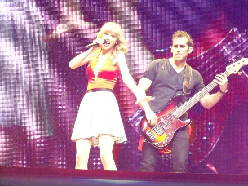 Taylor Swift — March 19 - St. Louis, Missouri — photo 134