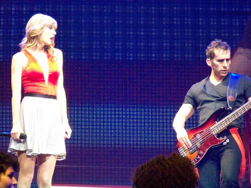 Taylor Swift — March 19 - St. Louis, Missouri — photo 135