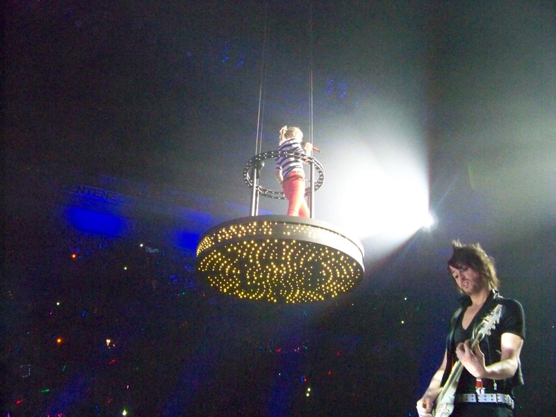 Taylor Swift — March 19 - St. Louis, Missouri — photo 142