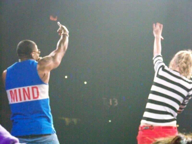 Taylor Swift — March 19 - St. Louis, Missouri — photo 154