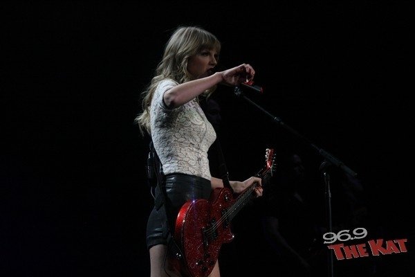 Taylor Swift — March 22 - Charlotte, North Carolina — photo 57
