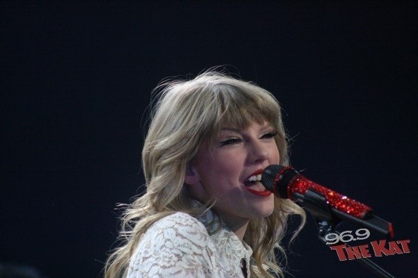 Taylor Swift — March 22 - Charlotte, North Carolina — photo 63