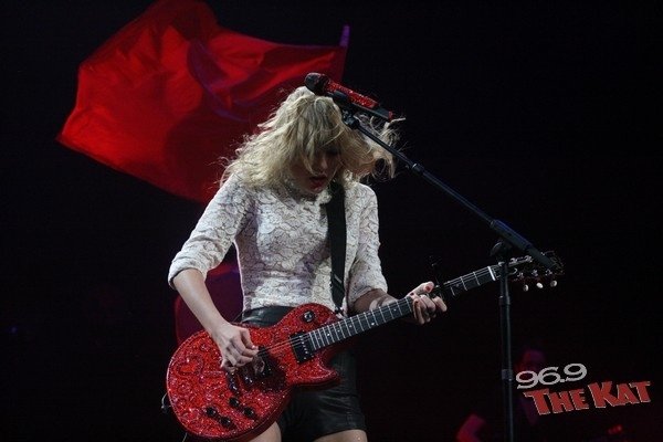 Taylor Swift — March 22 - Charlotte, North Carolina — photo 69