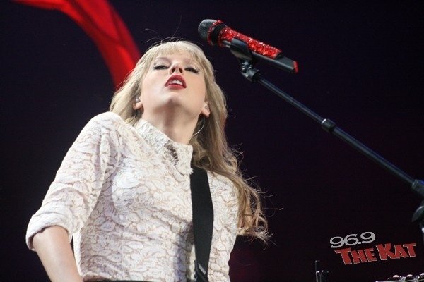 Taylor Swift — March 22 - Charlotte, North Carolina — photo 80