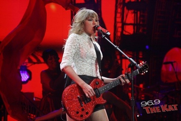 Taylor Swift — March 22 - Charlotte, North Carolina — photo 99