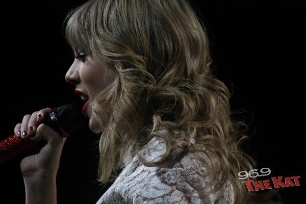 Taylor Swift — March 22 - Charlotte, North Carolina — photo 137