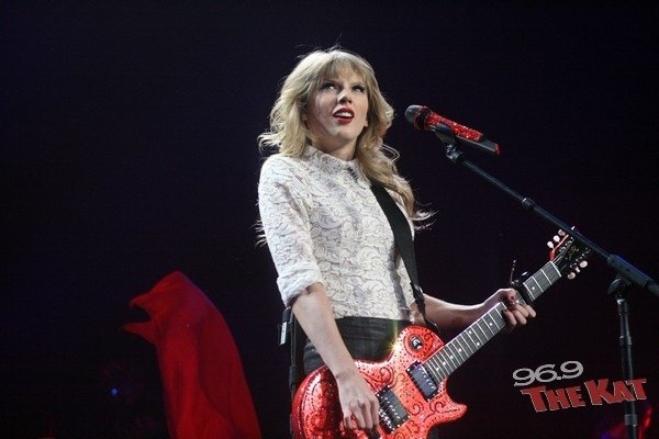 Taylor Swift — March 22 - Charlotte, North Carolina — photo 166